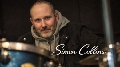 Simon Collins